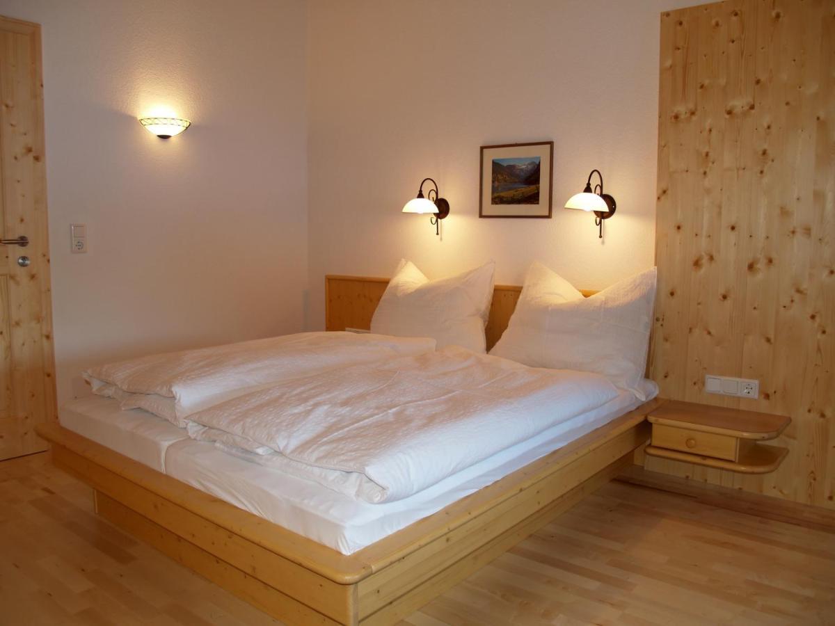 Haus Trisanna Apartment Galtur Bagian luar foto