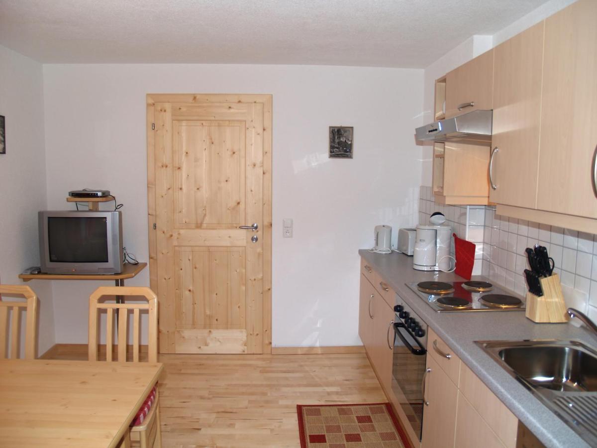 Haus Trisanna Apartment Galtur Bagian luar foto